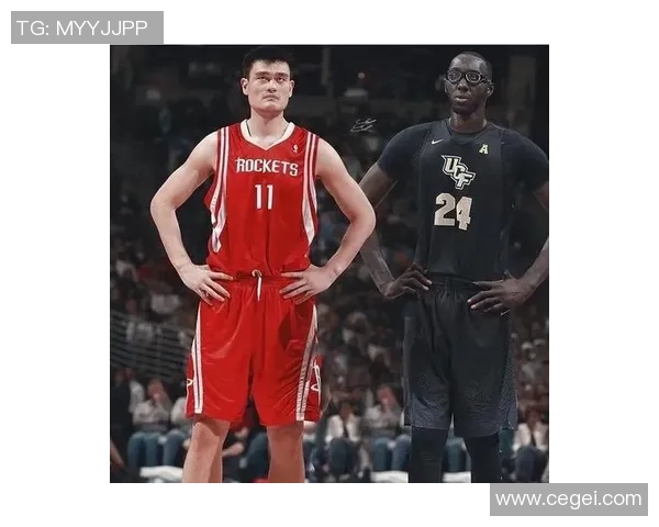 姚明亚运盛会亲临现场与运动员合影留念展现体育精神与友谊之美