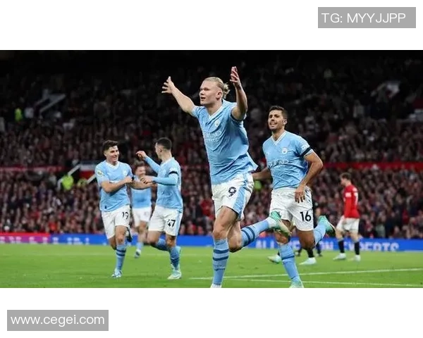 中超激战曼城与曼联握手言和乌龙球引发全场狂欢 中超激战曼城与曼联握手言和乌龙球引发全场狂欢