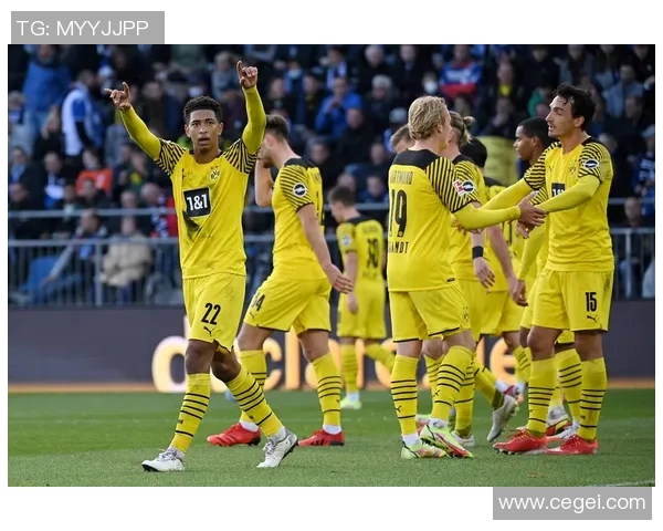 德甲激战曼联险胜多特蒙德点球大战引爆全场激情瞬间回顾 德甲激战曼联险胜多特蒙德点球大战引爆全场激情瞬间回顾