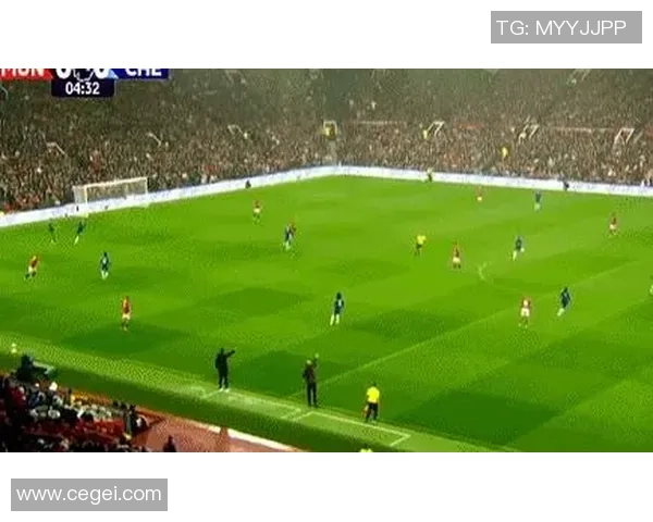 意甲激战：多特蒙德大胜切尔西神扑引发争议判罚全场沸腾