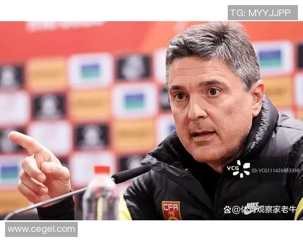 意甲大战国米狂胜本菲卡五球神扑引发全场热议与争议判罚 意甲大战国米狂胜本菲卡五球神扑引发全场热议与争议判罚