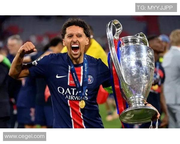 英超激战巴黎圣日耳曼险胜曼城神扑引争议判罚全场沸腾