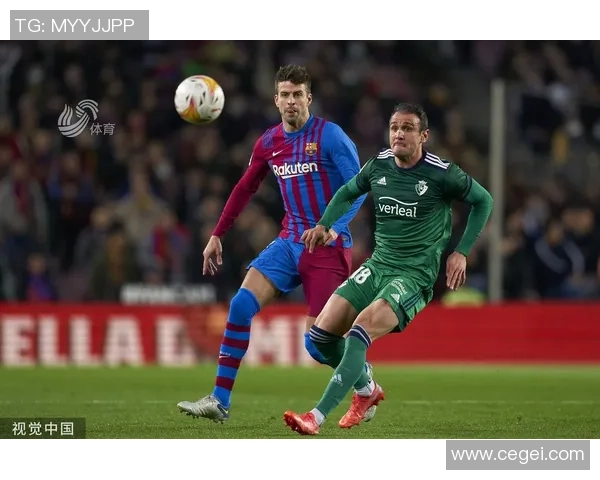 西甲激情四射巴萨4-0战胜波尔图球员帽子戏法点燃全场热情