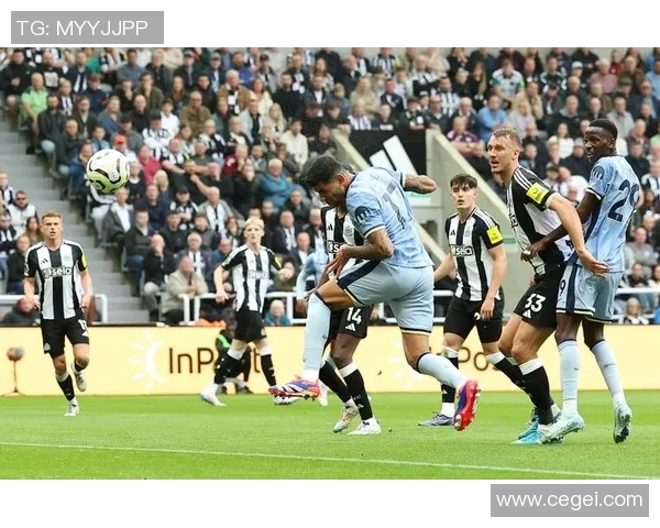 热刺逆袭莱比锡6-2国王杯红牌争议引发全场热议 热刺逆袭莱比锡6-2国王杯红牌争议引发全场热议